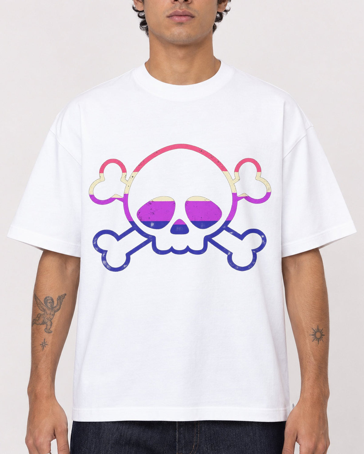 Mockup Boxy Heavyweight Tee White male close-up 06