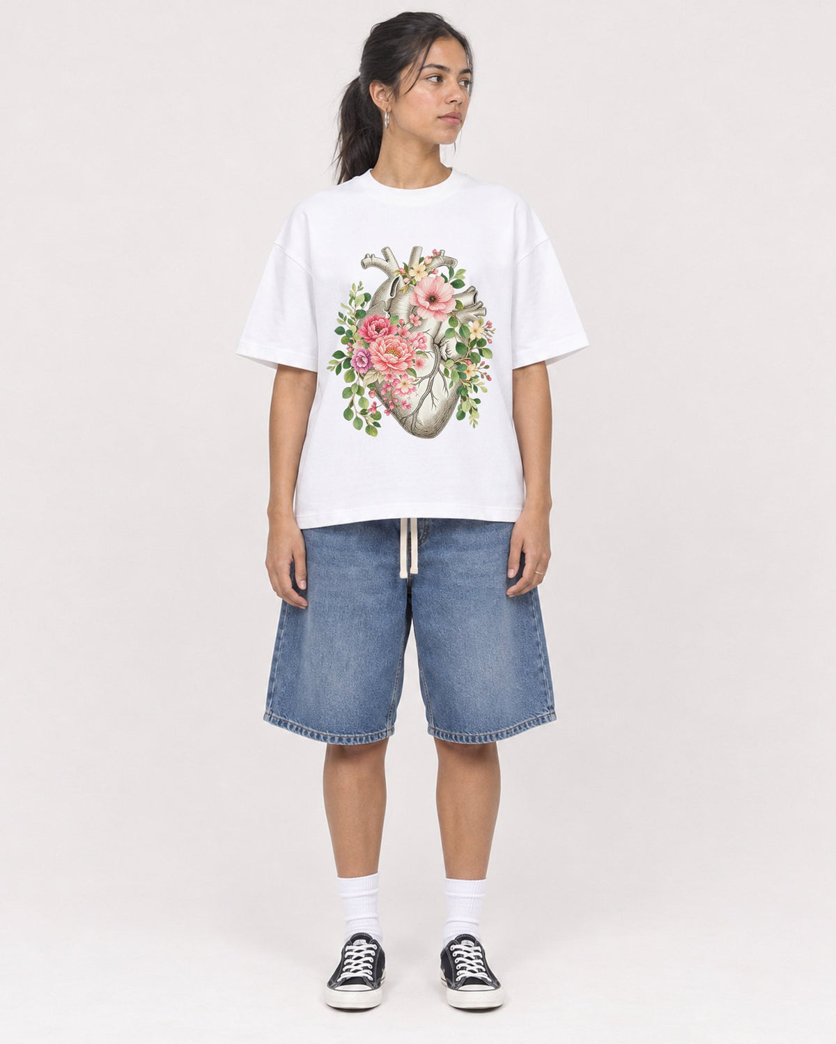 Mockup Boxy Heavyweight Tee White female full-body 16