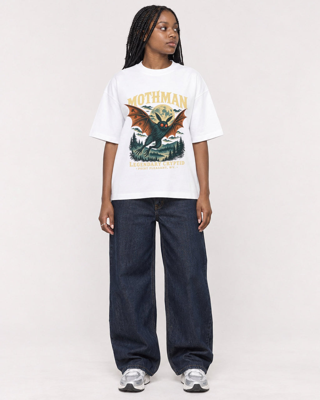 Mockup Boxy Heavyweight Tee White female full-body 04