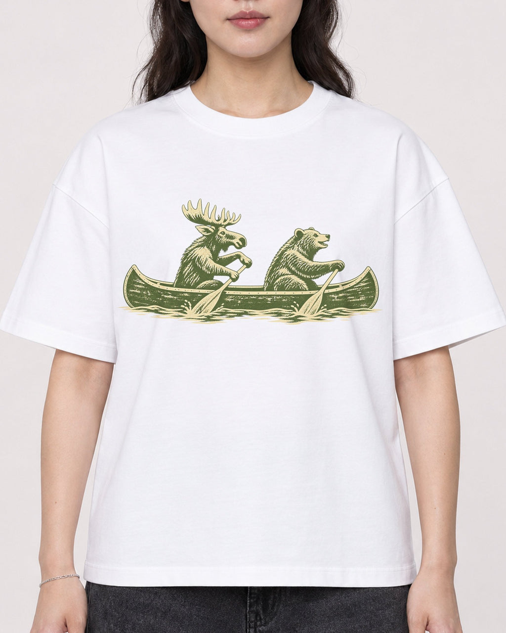 Mockup Boxy Heavyweight Tee White female close-up 03