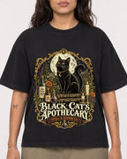 Mockup Boxy Heavyweight Tee Black female close-up 06