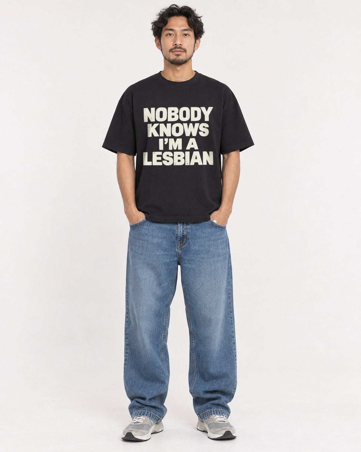 Mockup Boxy Heavyweight Tee Black male full-body 02