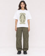 Mockup Boxy Heavyweight Tee White female full-body 02