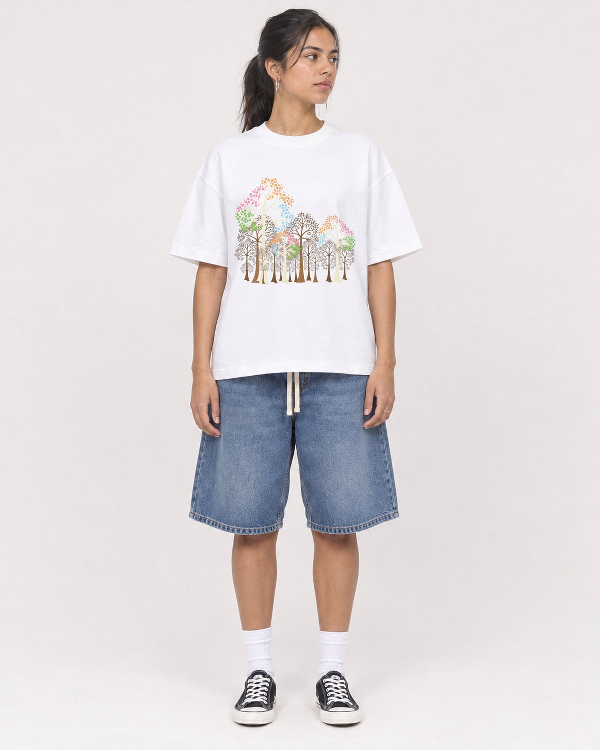 Mockup Boxy Heavyweight Tee White female full-body 16