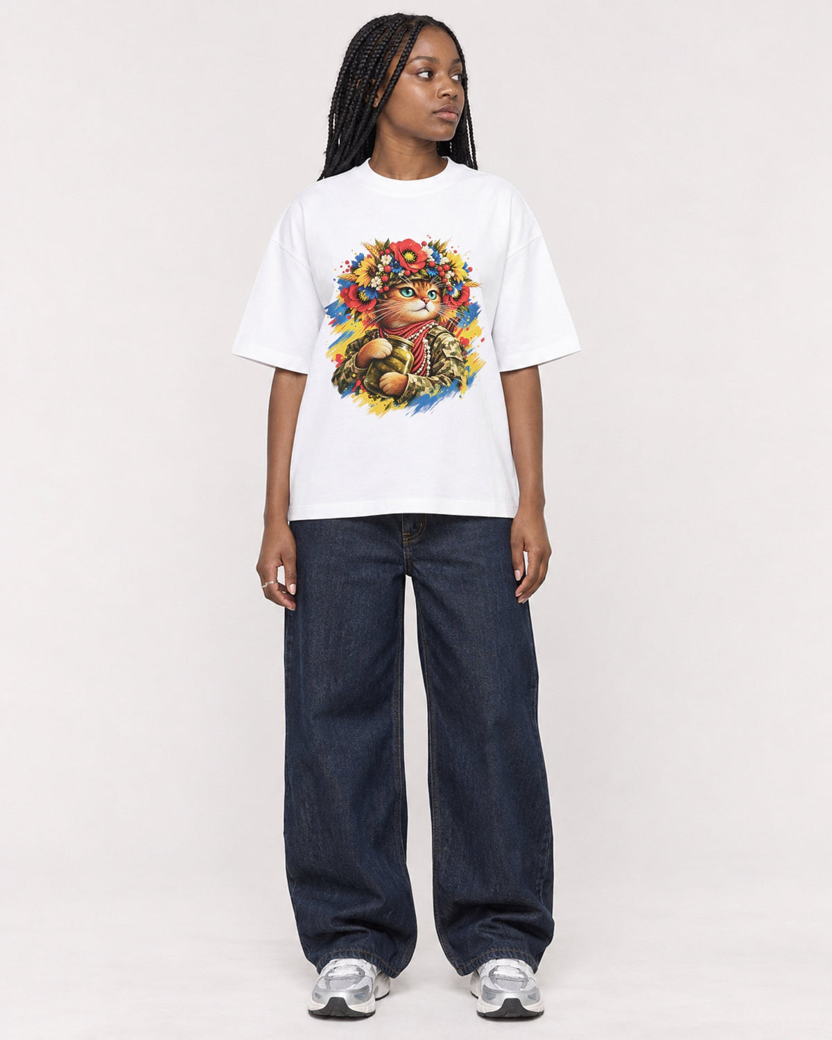 Mockup Boxy Heavyweight Tee White female full-body 04