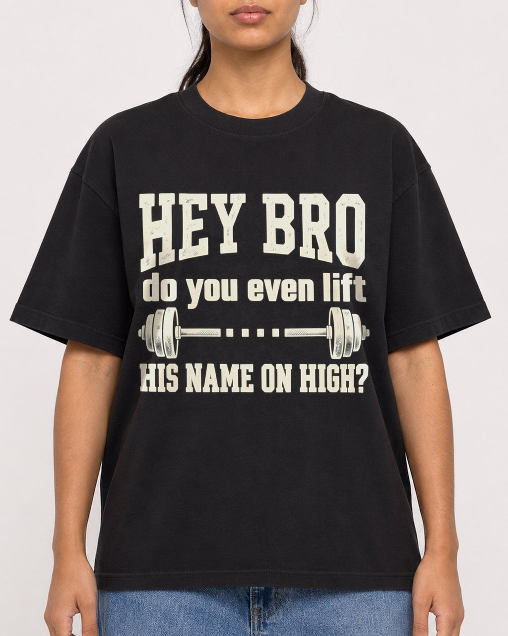 Mockup Boxy Heavyweight Tee Black female close-up 16