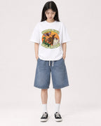Mockup Boxy Heavyweight Tee White female full-body 01