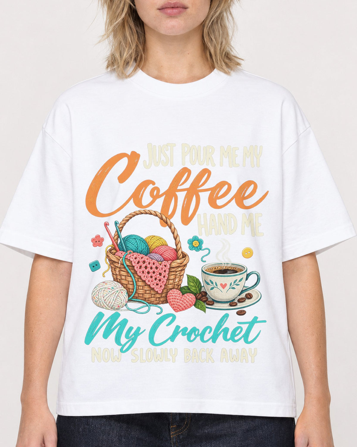 Mockup Boxy Heavyweight Tee White female close-up 19