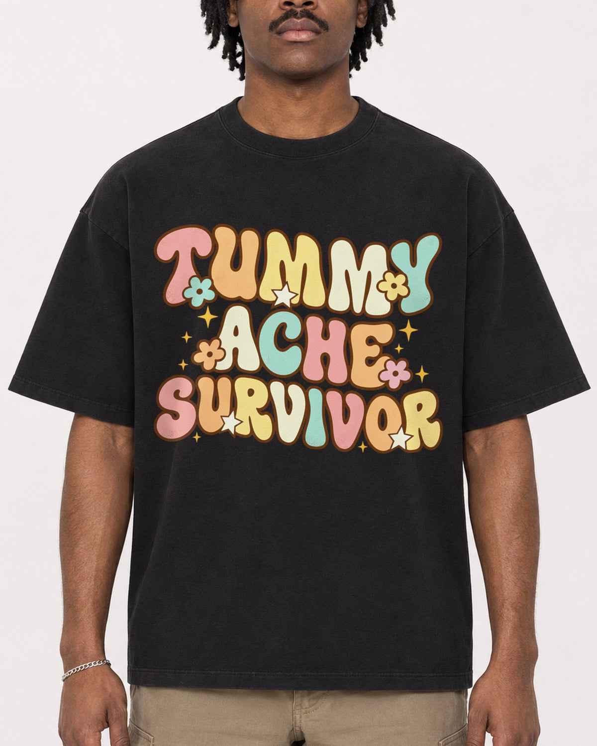 Mockup Boxy Heavyweight Tee Black male close-up 04