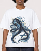 Mockup Boxy Heavyweight Tee White female close-up 14