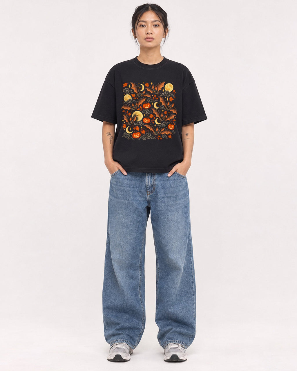 Mockup Boxy Heavyweight Tee Black female full-body 12