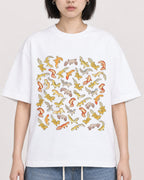Mockup Boxy Heavyweight Tee White female close-up 11