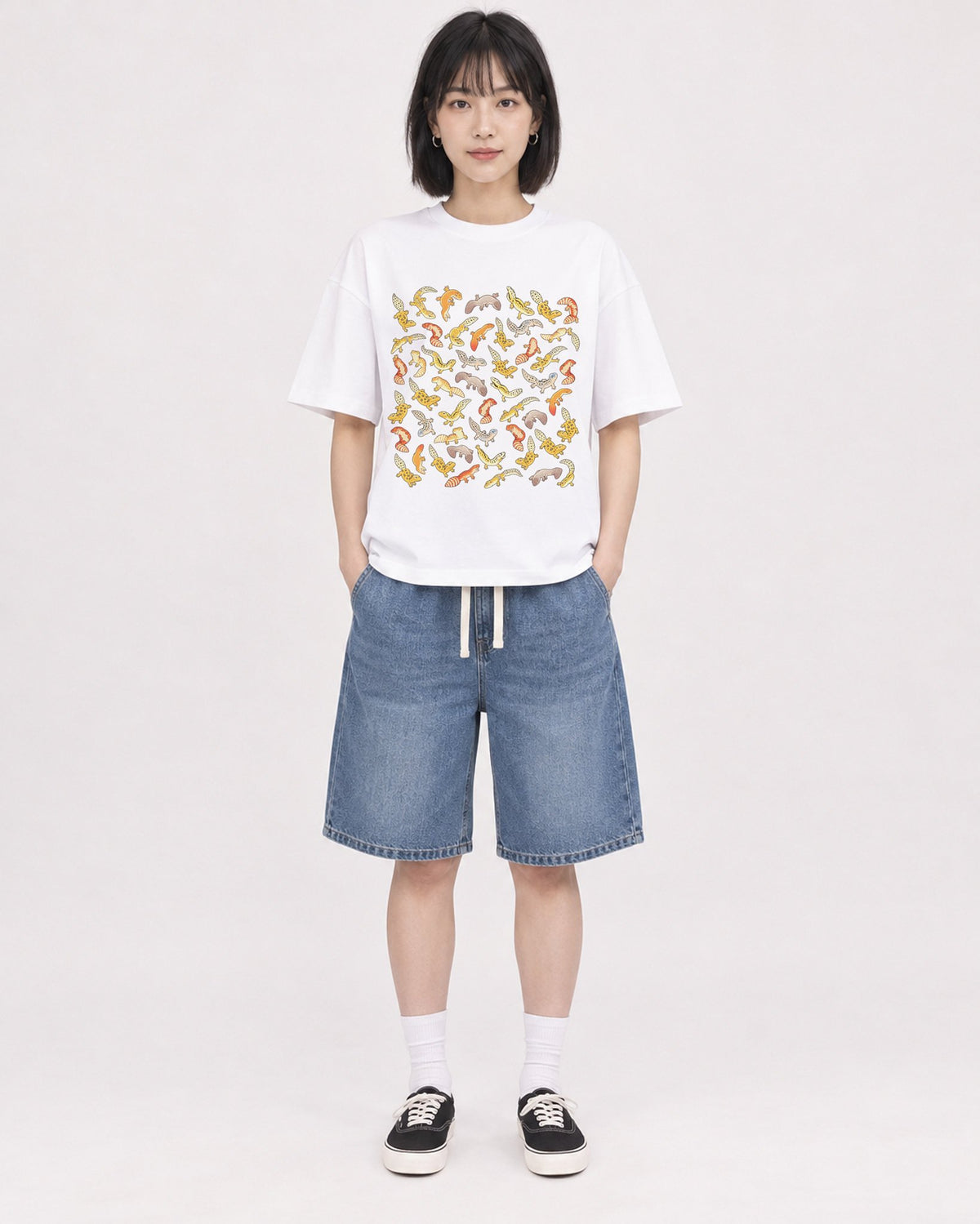 Mockup Boxy Heavyweight Tee White female full-body 11