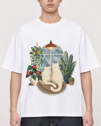 Mockup Boxy Heavyweight Tee White male close-up 01