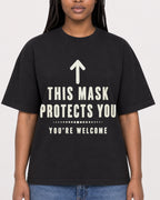 Mockup Boxy Heavyweight Tee Black female close-up 04