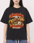 Mockup Boxy Heavyweight Tee Black female close-up 01