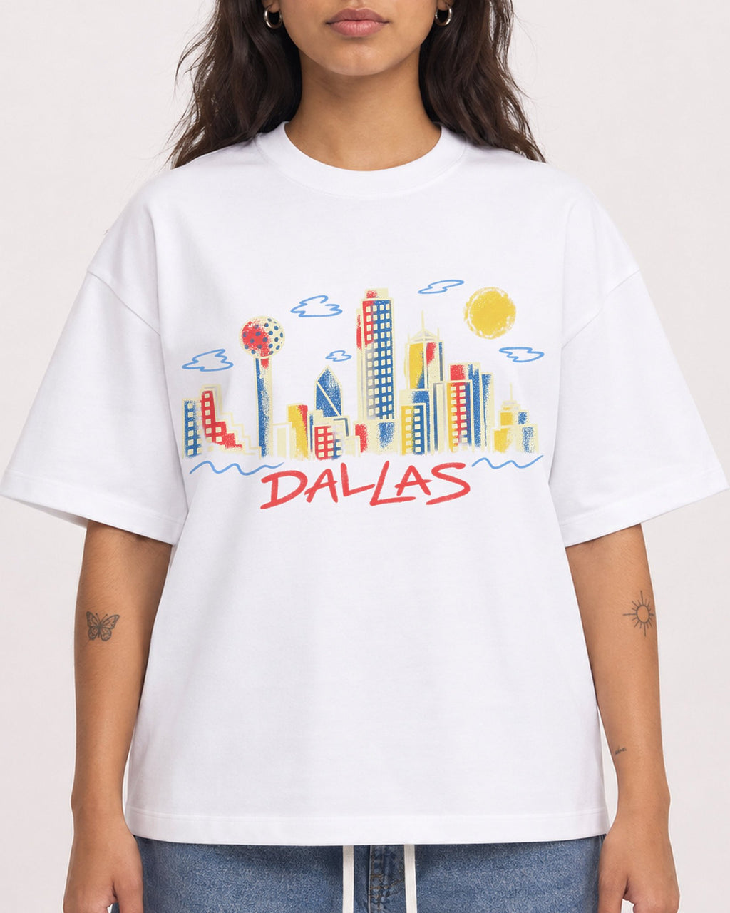 Mockup Boxy Heavyweight Tee White female close-up 06