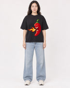 Mockup Boxy Heavyweight Tee Black female full-body 03