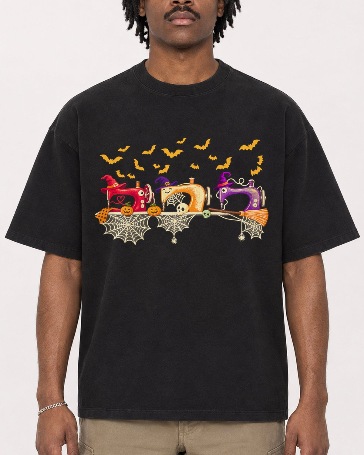 Mockup Boxy Heavyweight Tee Black male close-up 04