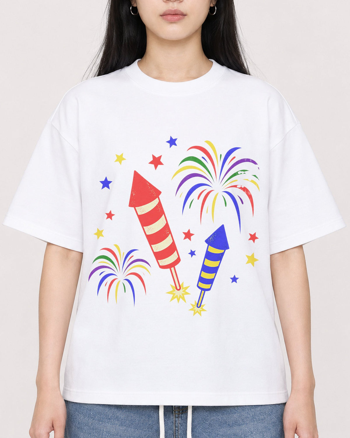 Mockup Boxy Heavyweight Tee White female close-up 01