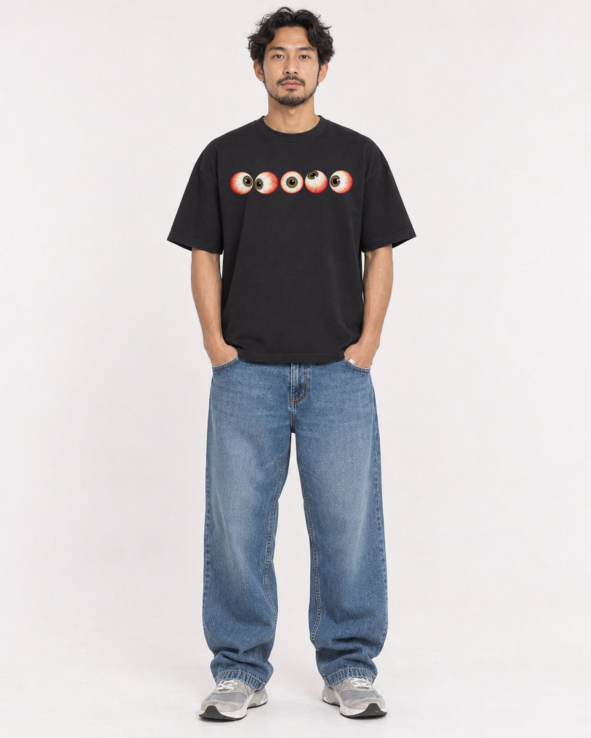Mockup Boxy Heavyweight Tee Black male full-body 02
