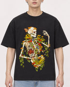 Mockup Boxy Heavyweight Tee Black male close-up 01