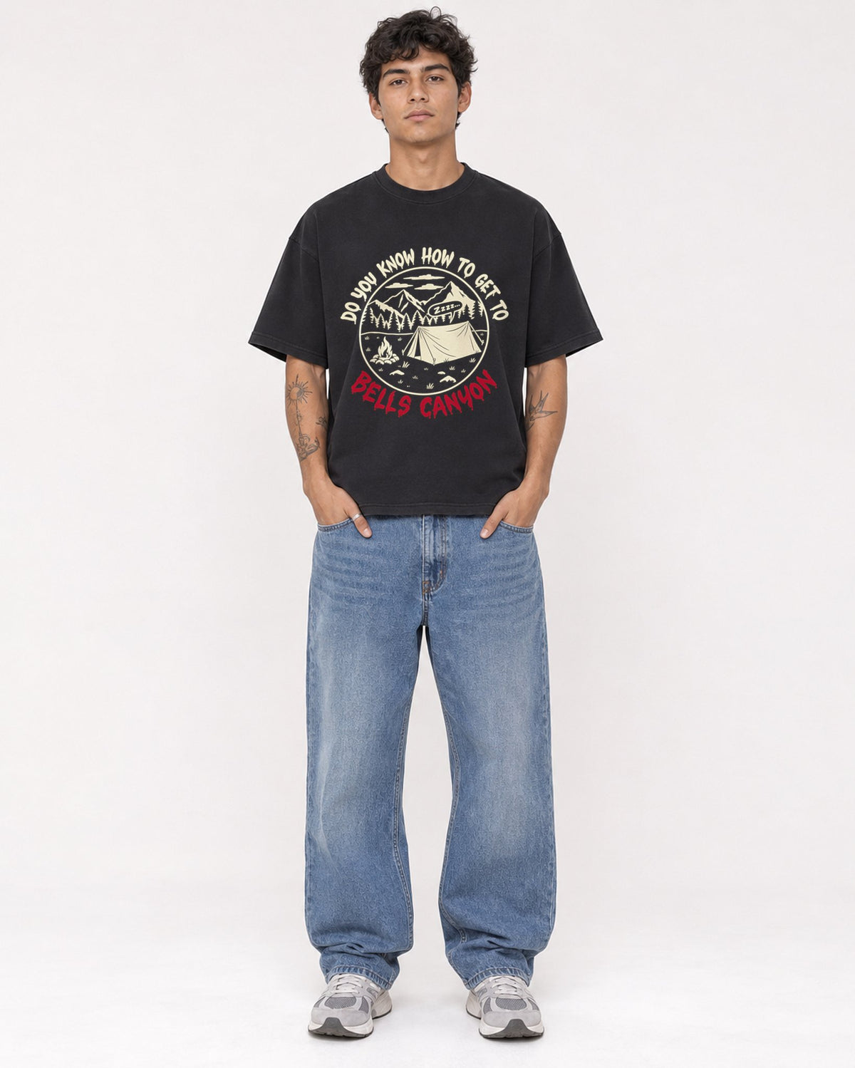 Mockup Boxy Heavyweight Tee Black male full-body 06