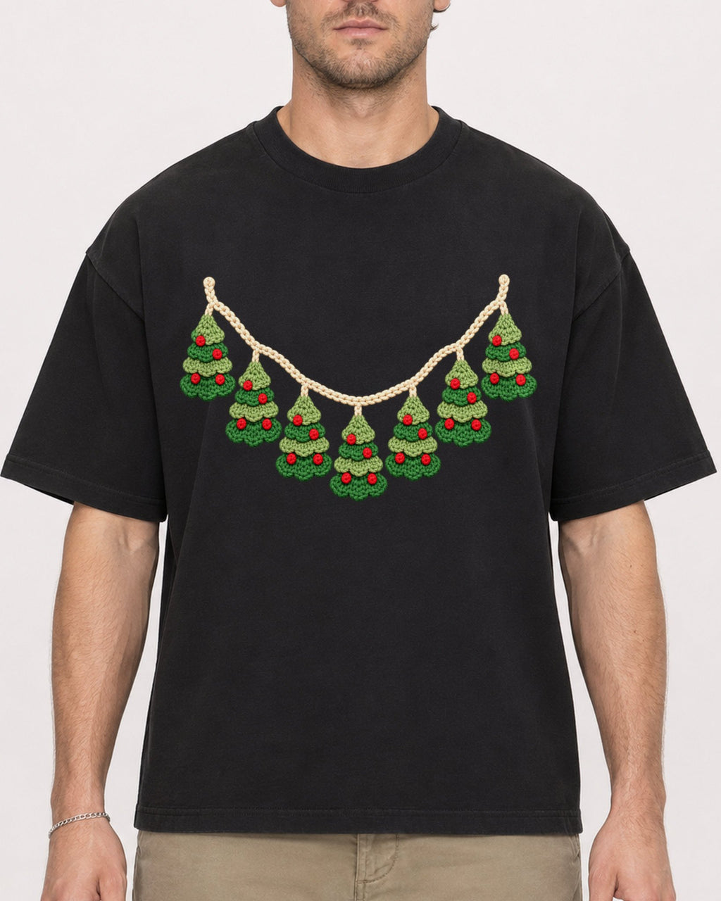 Mockup Boxy Heavyweight Tee Black male close-up 08