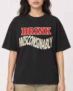 Mockup Boxy Heavyweight Tee Black female close-up 02