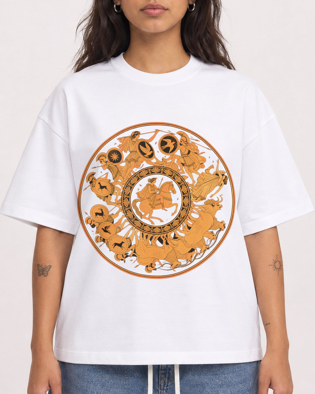 Mockup Boxy Heavyweight Tee White female close-up 06