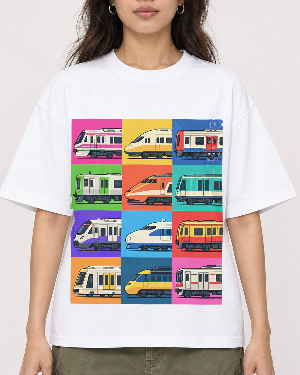 Mockup Boxy Heavyweight Tee White female close-up 02