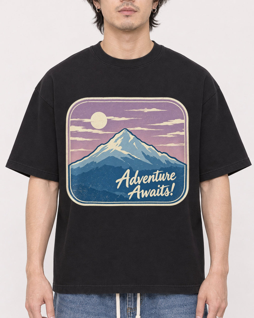 Mockup Boxy Heavyweight Tee Black male close-up 03