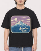 Mockup Boxy Heavyweight Tee Black male close-up 03