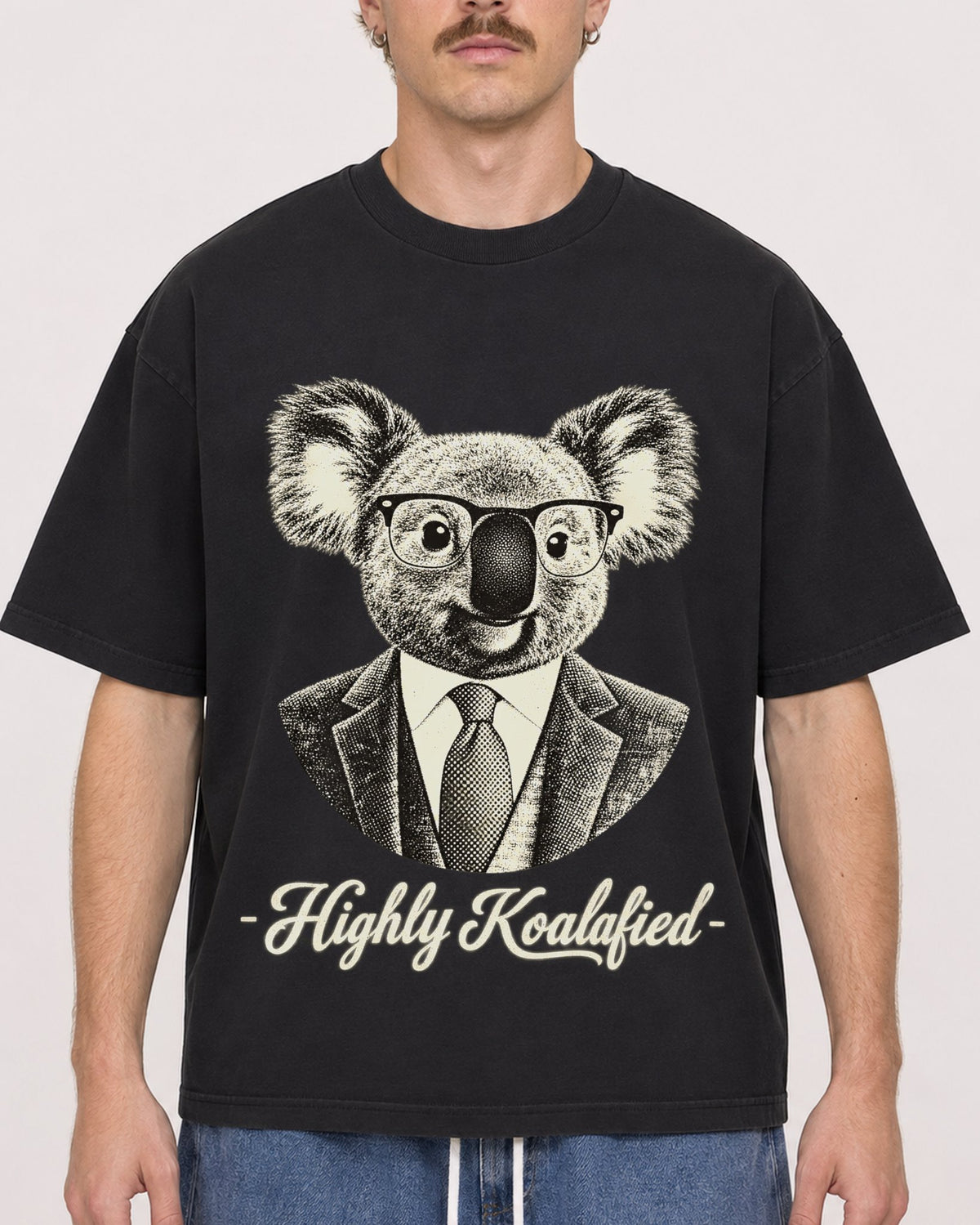 Mockup Boxy Heavyweight Tee Black male close-up 19