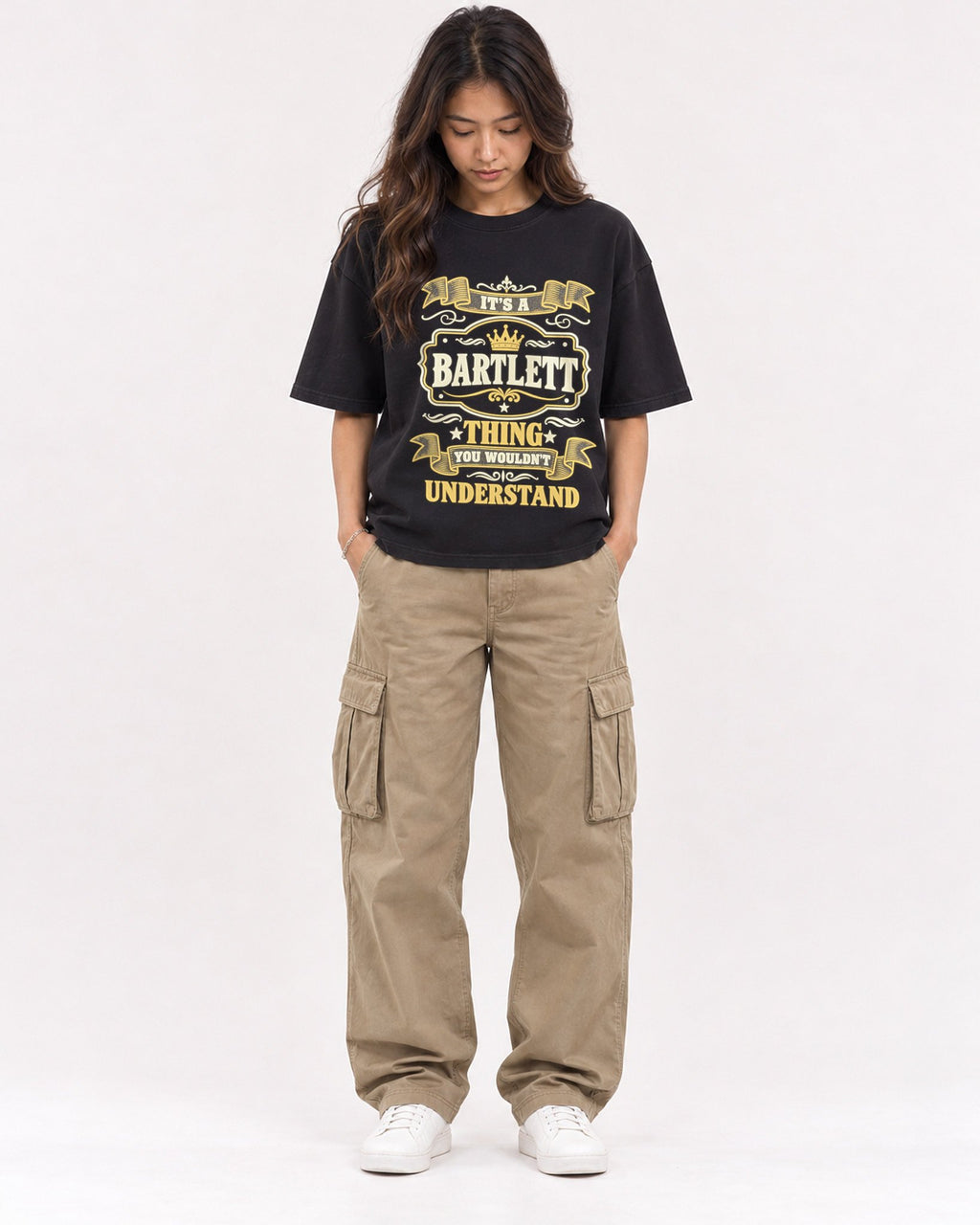 Mockup Boxy Heavyweight Tee Black female full-body 02