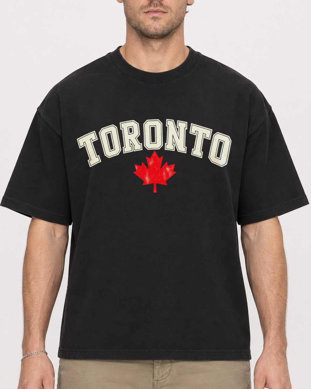 Mockup Boxy Heavyweight Tee Black male close-up 08
