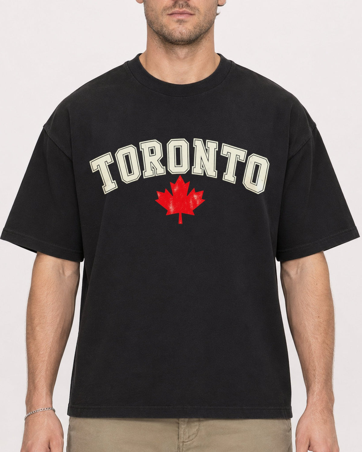 Mockup Boxy Heavyweight Tee Black male close-up 08