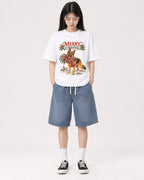 Mockup Boxy Heavyweight Tee White female full-body 01