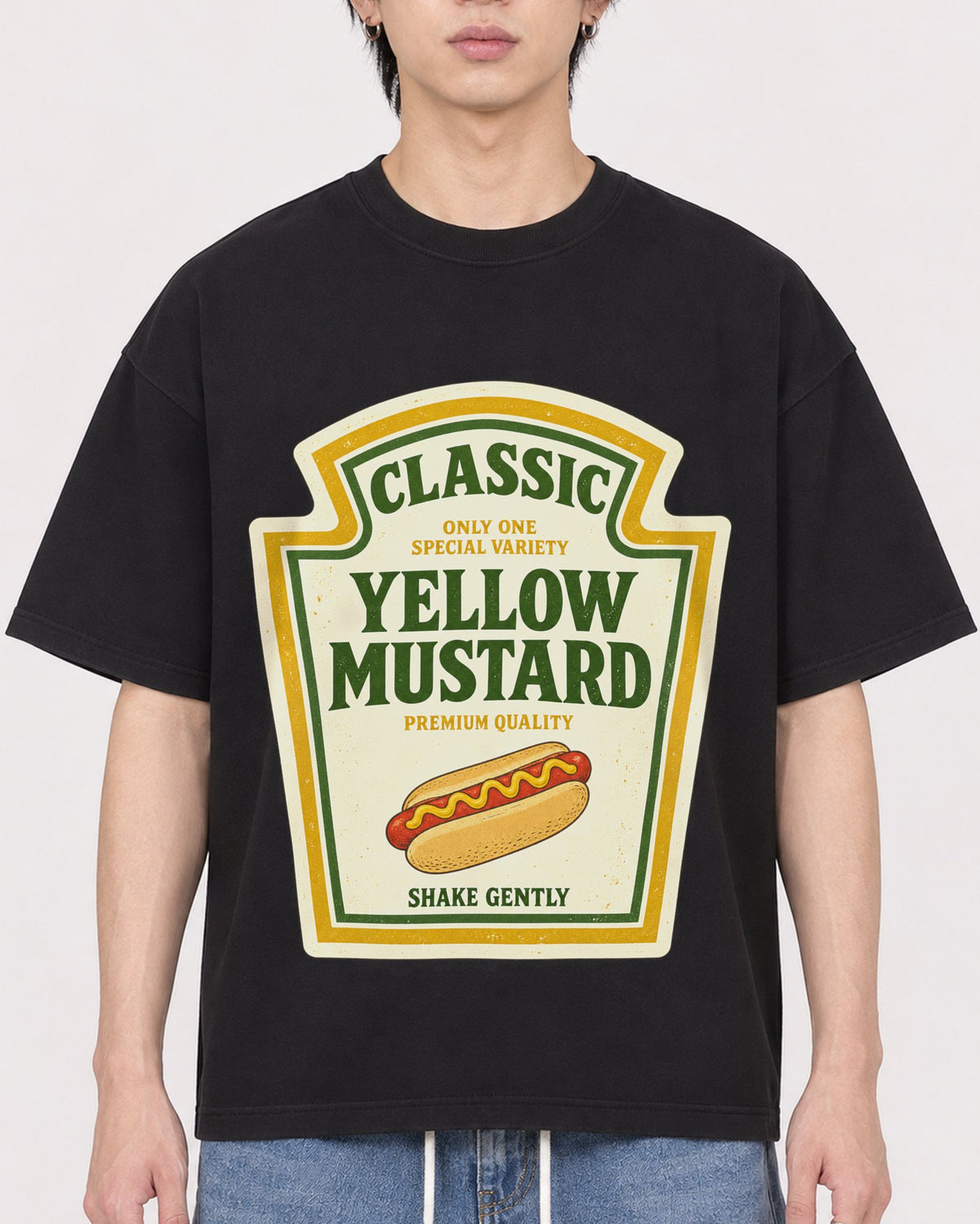 Mockup Boxy Heavyweight Tee Black male close-up 11