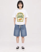 Mockup Boxy Heavyweight Tee White female full-body 11