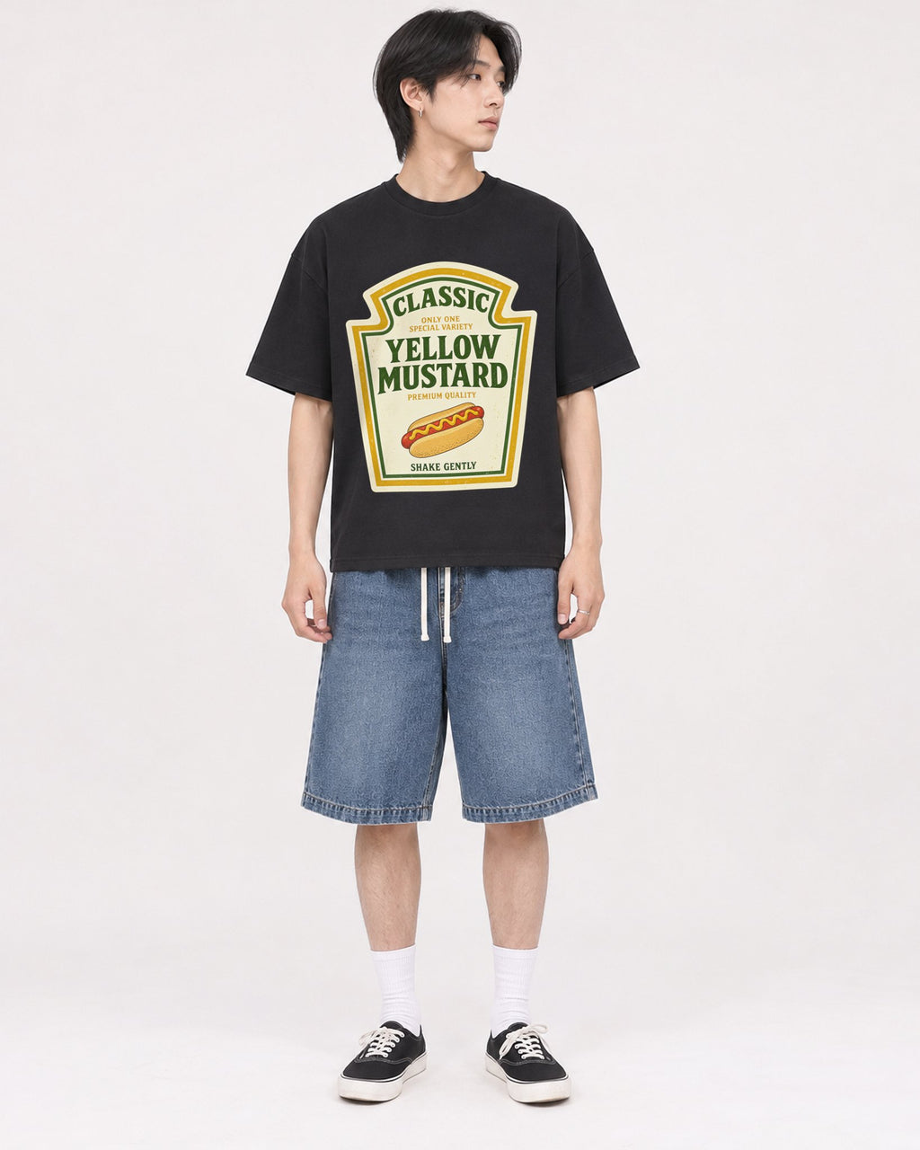 Mockup Boxy Heavyweight Tee Black male full-body 11