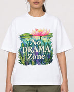 Mockup Boxy Heavyweight Tee White female close-up 47