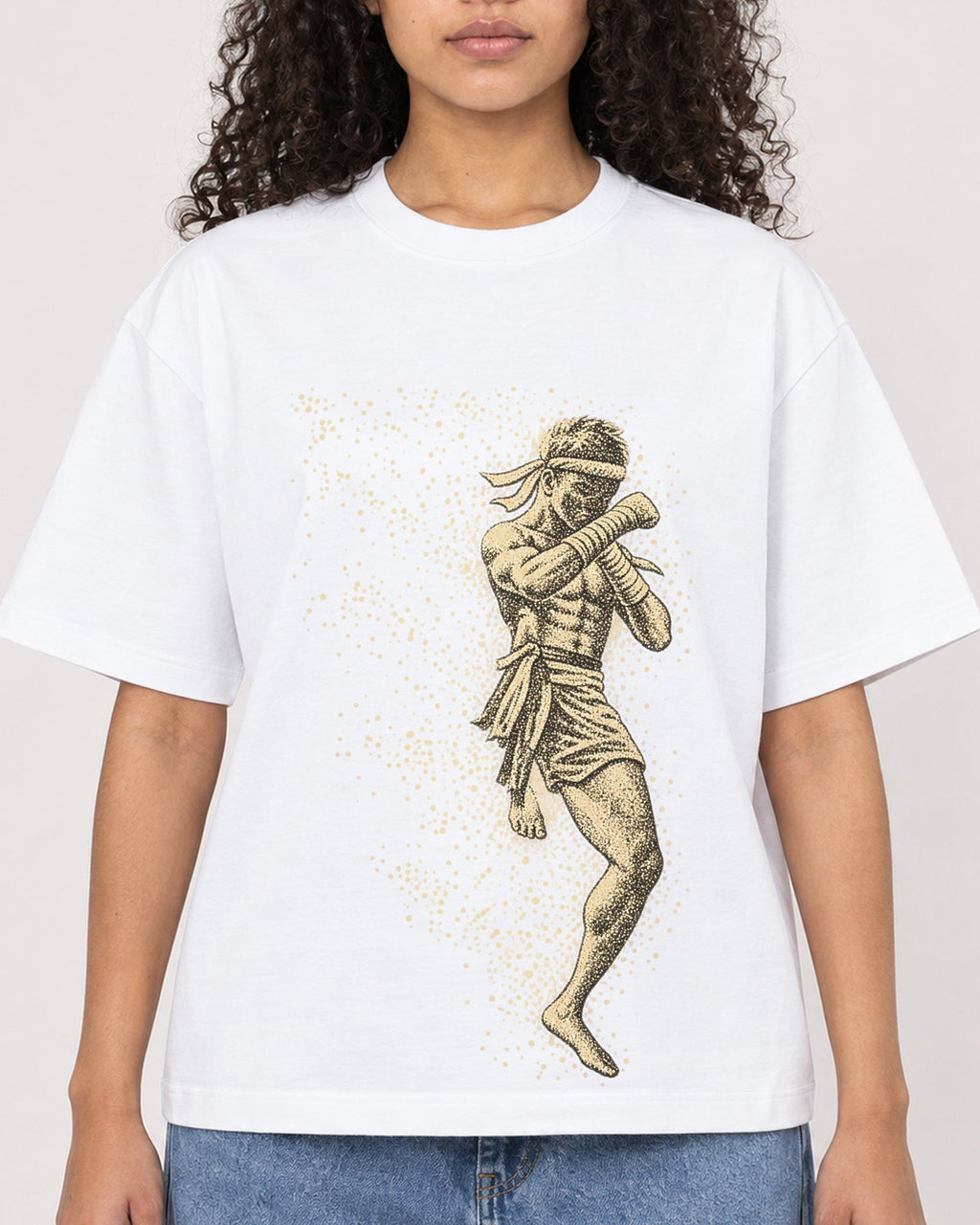 Mockup Boxy Heavyweight Tee White female close-up 10
