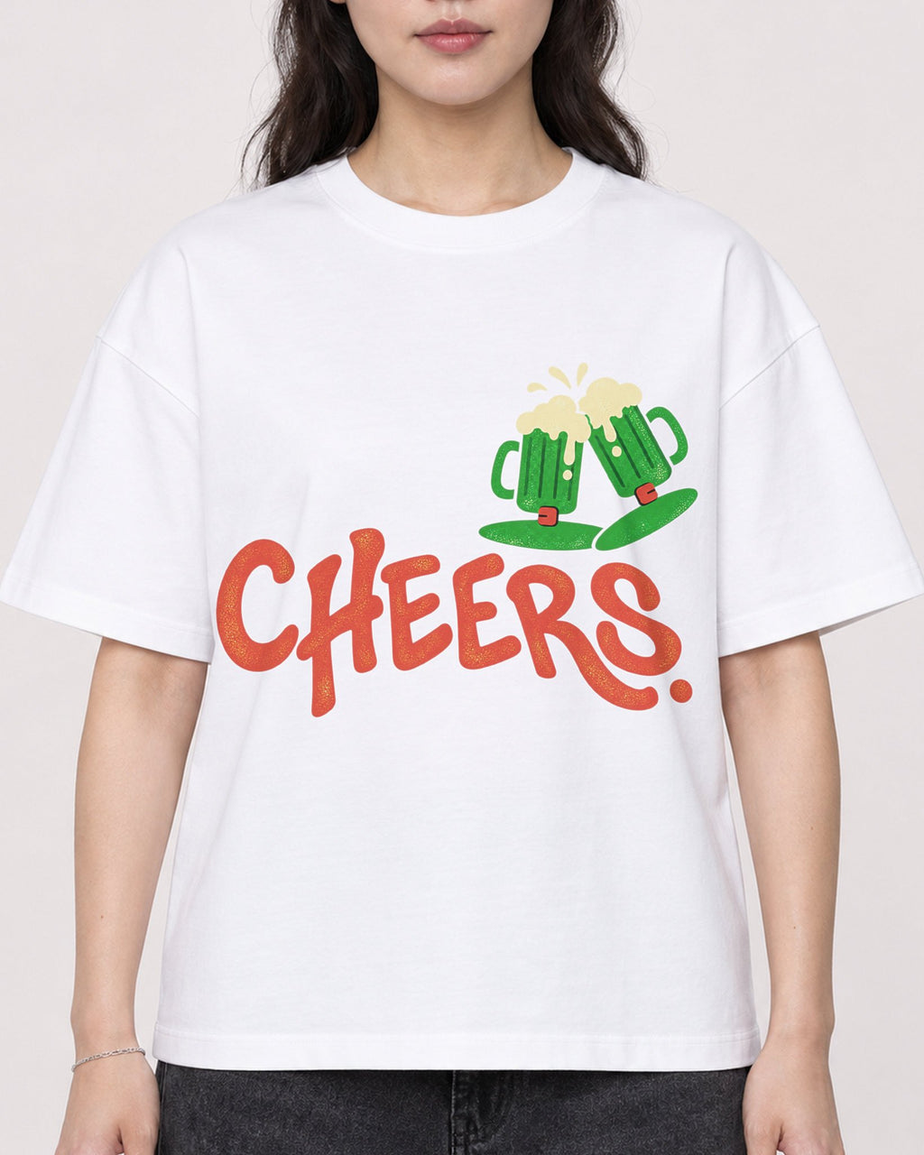 Mockup Boxy Heavyweight Tee White female close-up 03