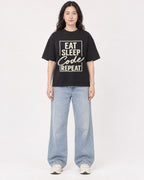 Mockup Boxy Heavyweight Tee Black female full-body 03