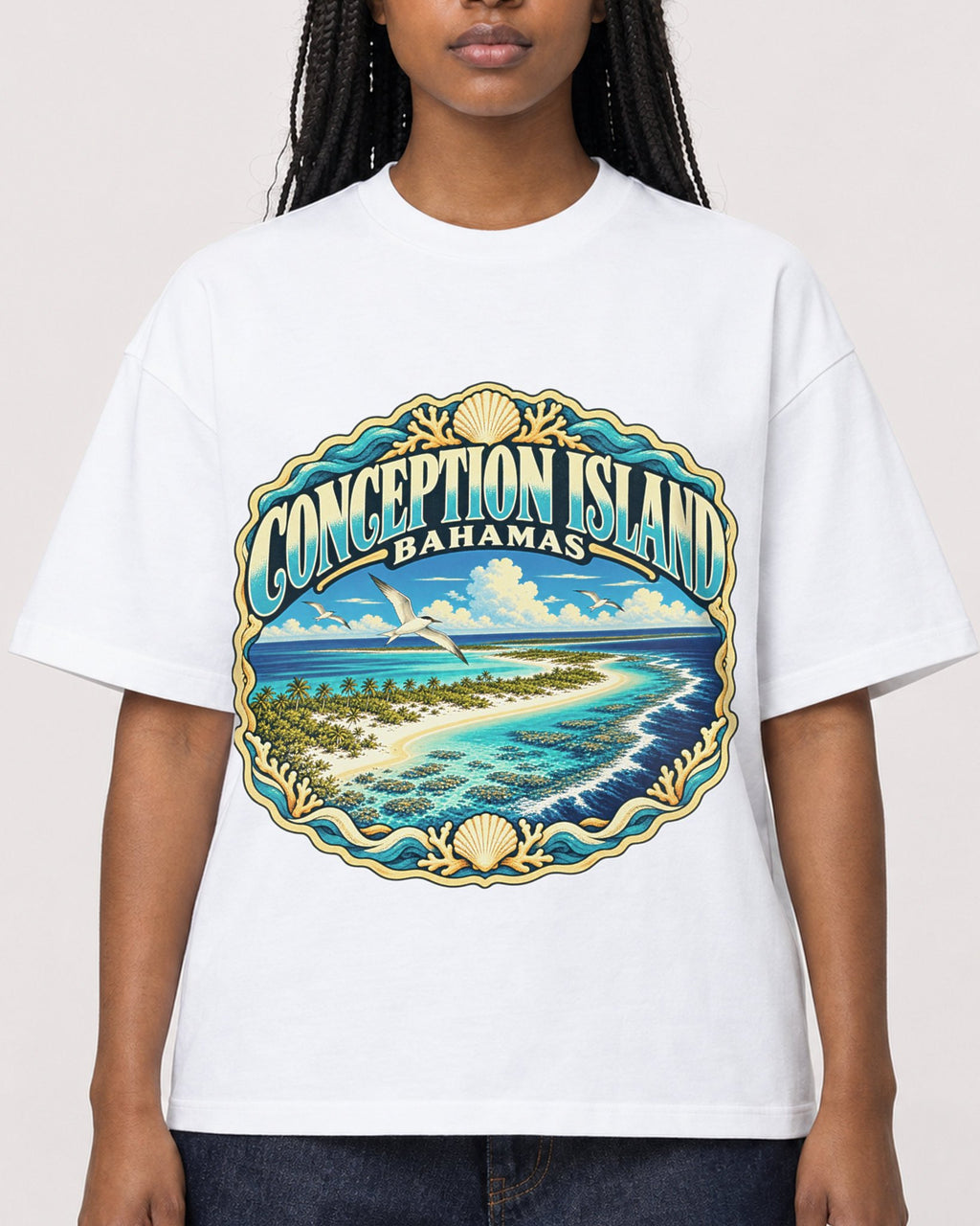 Mockup Boxy Heavyweight Tee White female close-up 04