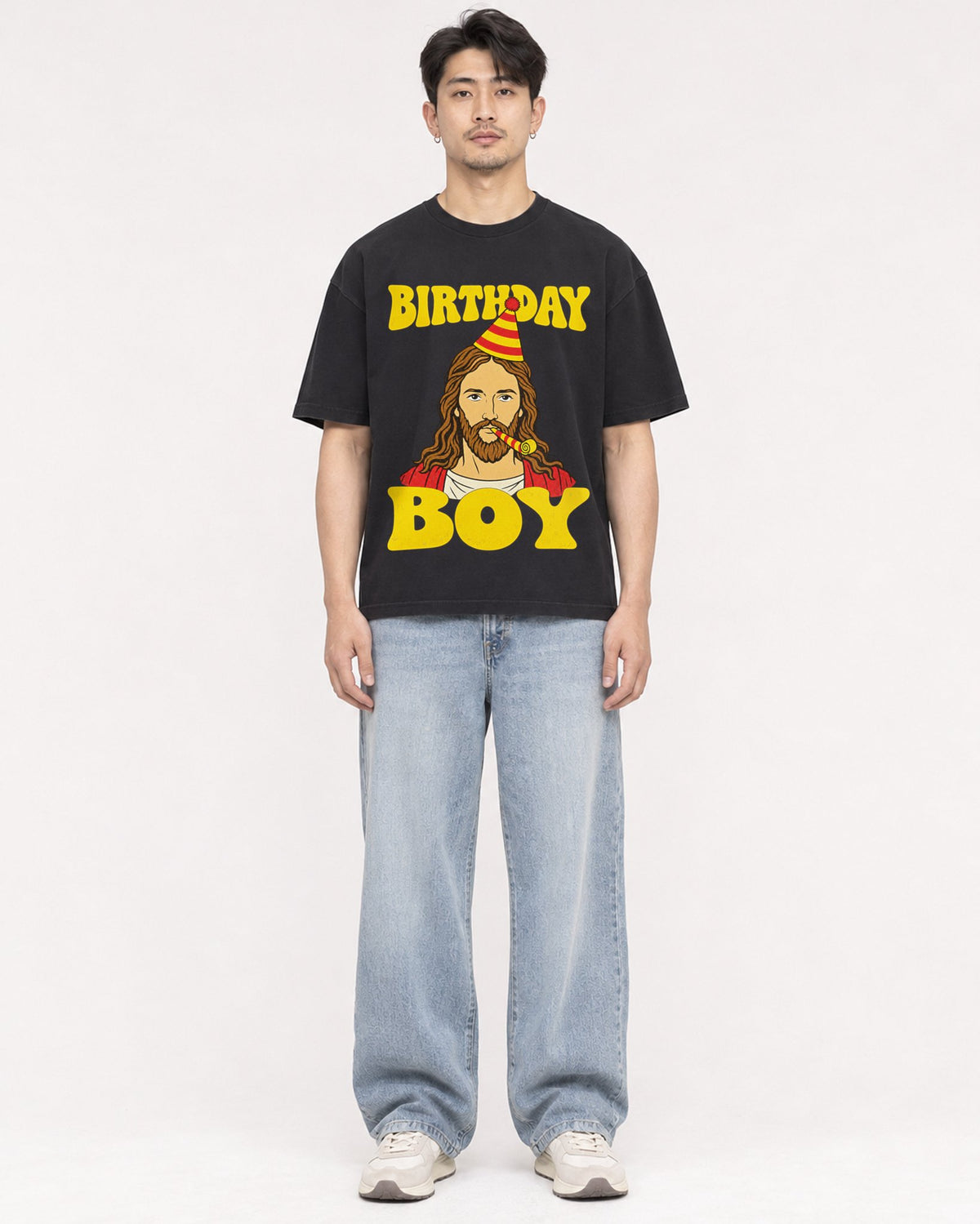 Mockup Boxy Heavyweight Tee Black male full-body 13