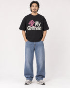 Mockup Boxy Heavyweight Tee Black male full-body 22