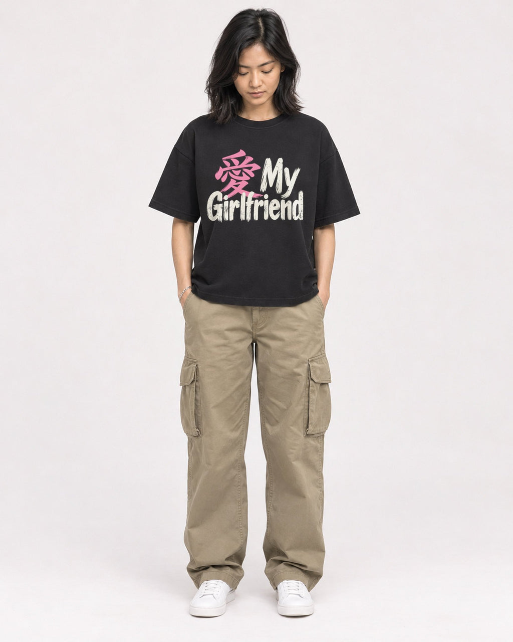 Mockup Boxy Heavyweight Tee Black female full-body 22