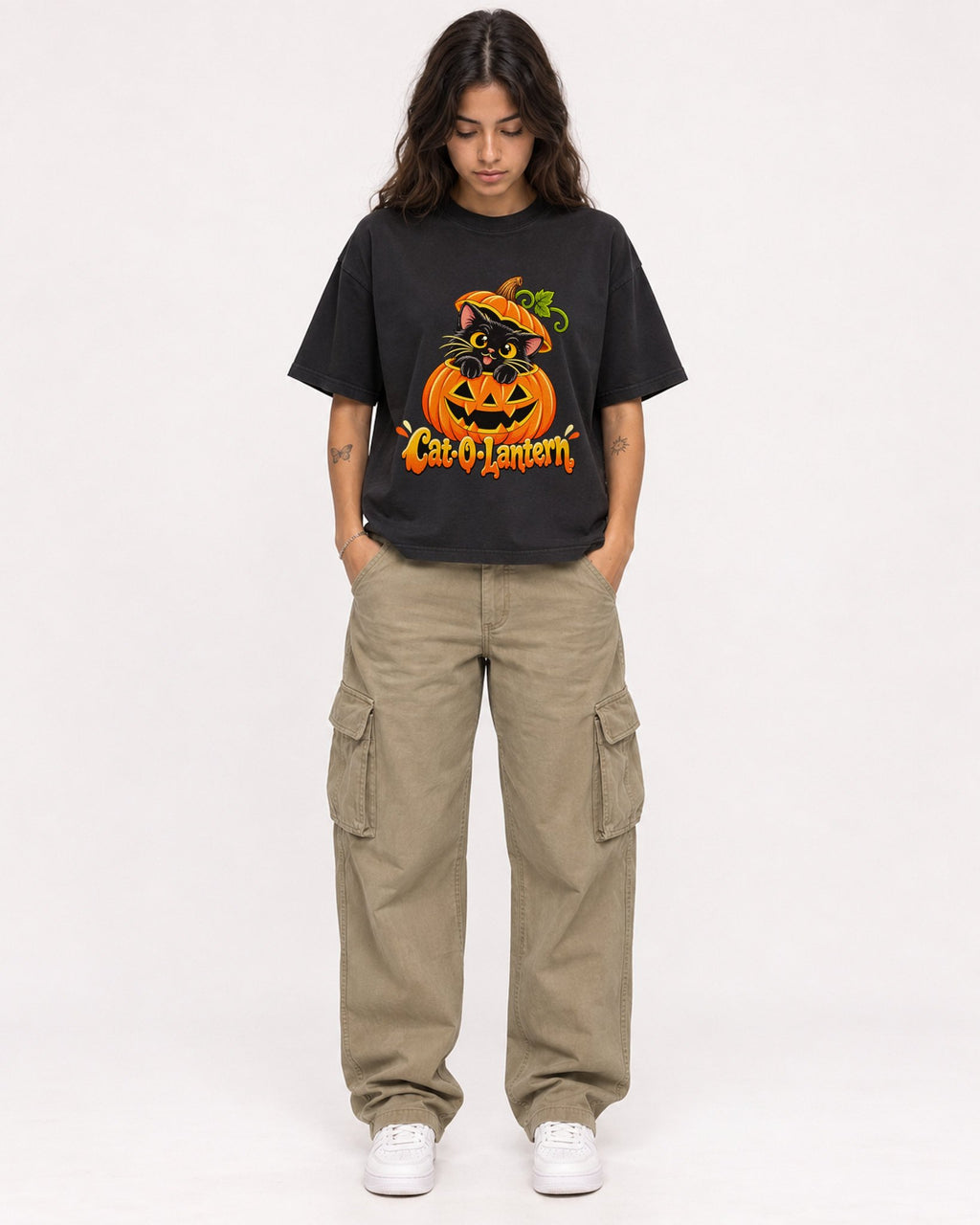 Mockup Boxy Heavyweight Tee Black female full-body 06